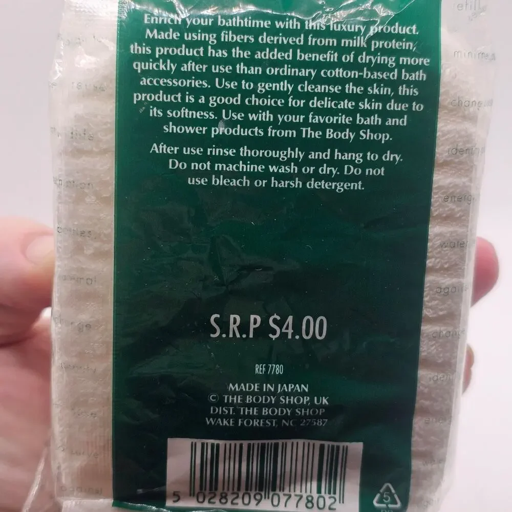 The Body Shop Milk Sponge Vintage White Bath‎ Sponge Made in Japan REF 7780 NEW